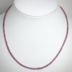 サファイア　ネックレス